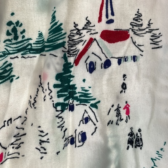 Lands end sleep shirt, Christmas / holiday print. - Picture 3 of 4